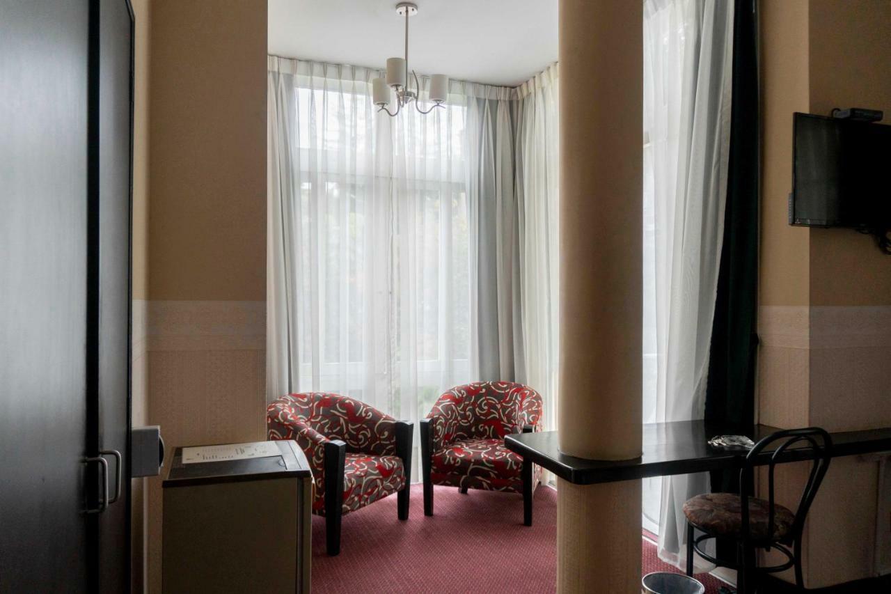 Basadre Hotel
