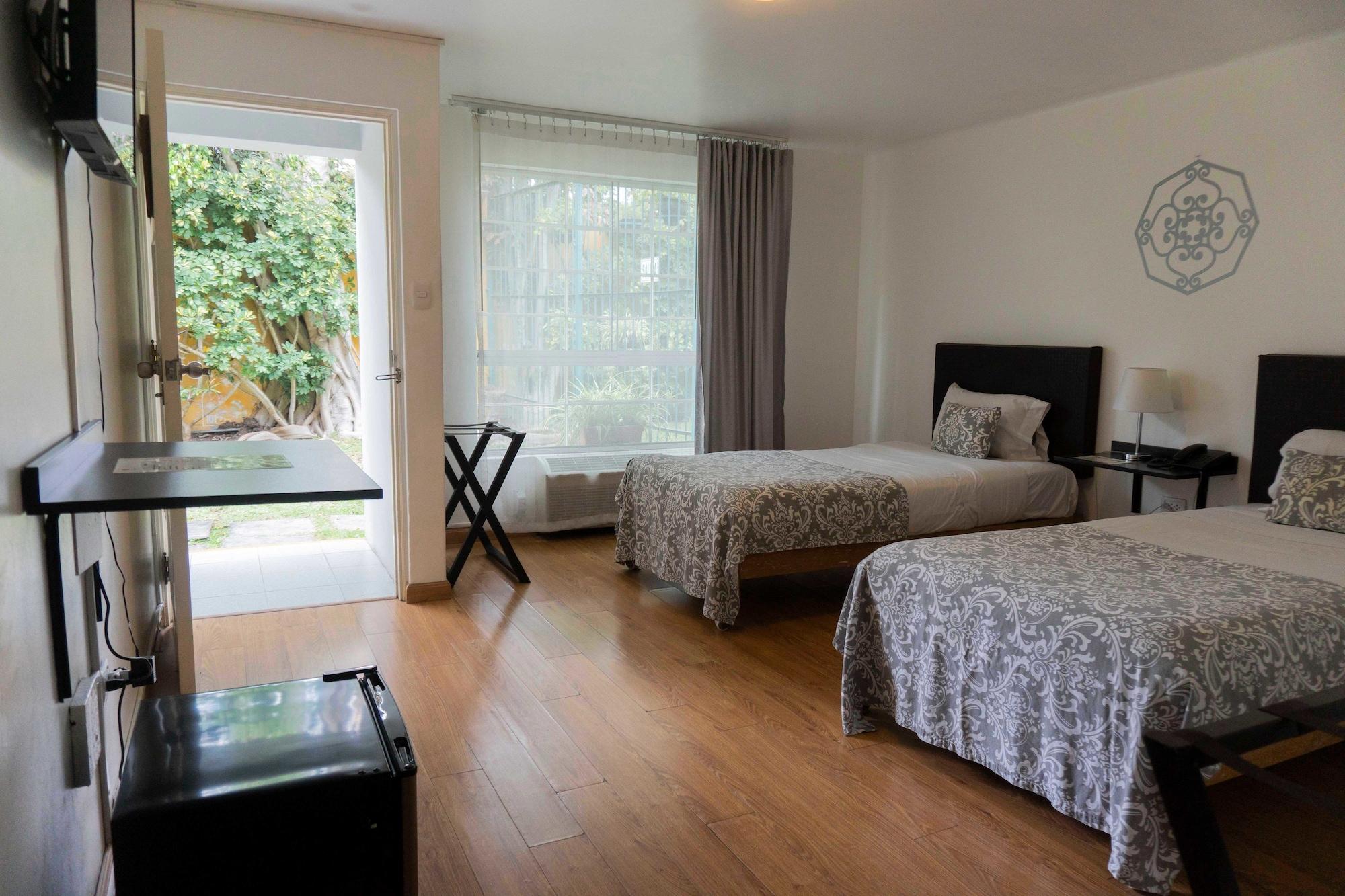 Basadre Hotel 3*